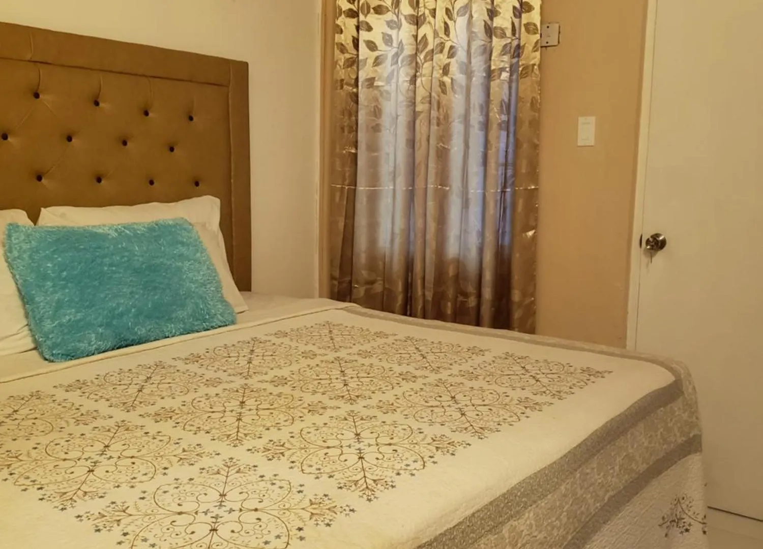 237 Bratton Avenue Hotel Montego Bay Jamaica